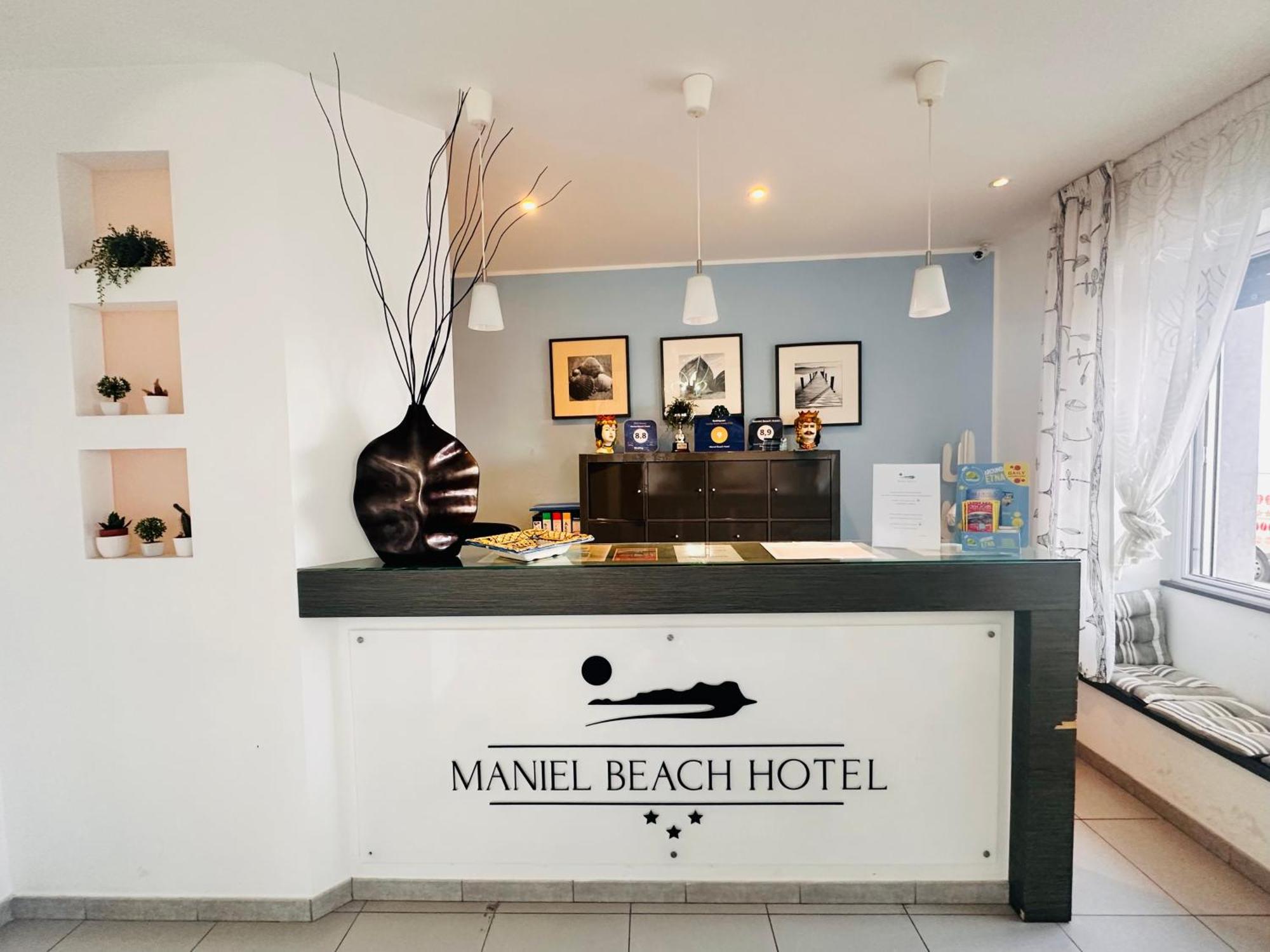 Maniel Beach Hotel Letojanni Dış mekan fotoğraf